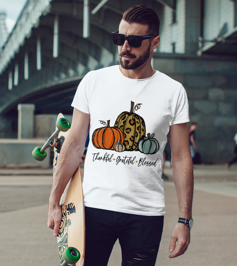 Thankful Grateful Blessed Leopard Print Pumpkin Thanksgiving Day T-Shirt