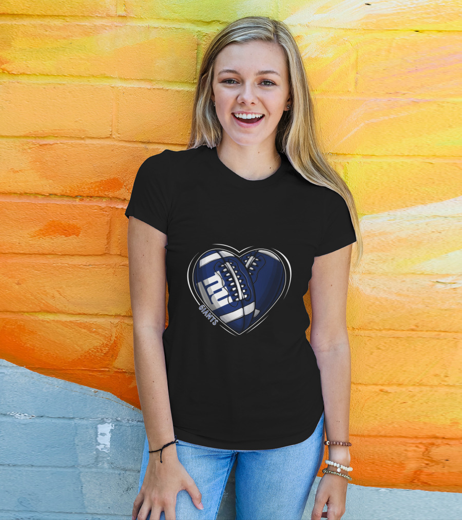 DH 90 NFL New York Giants Football Heart T-Shirt