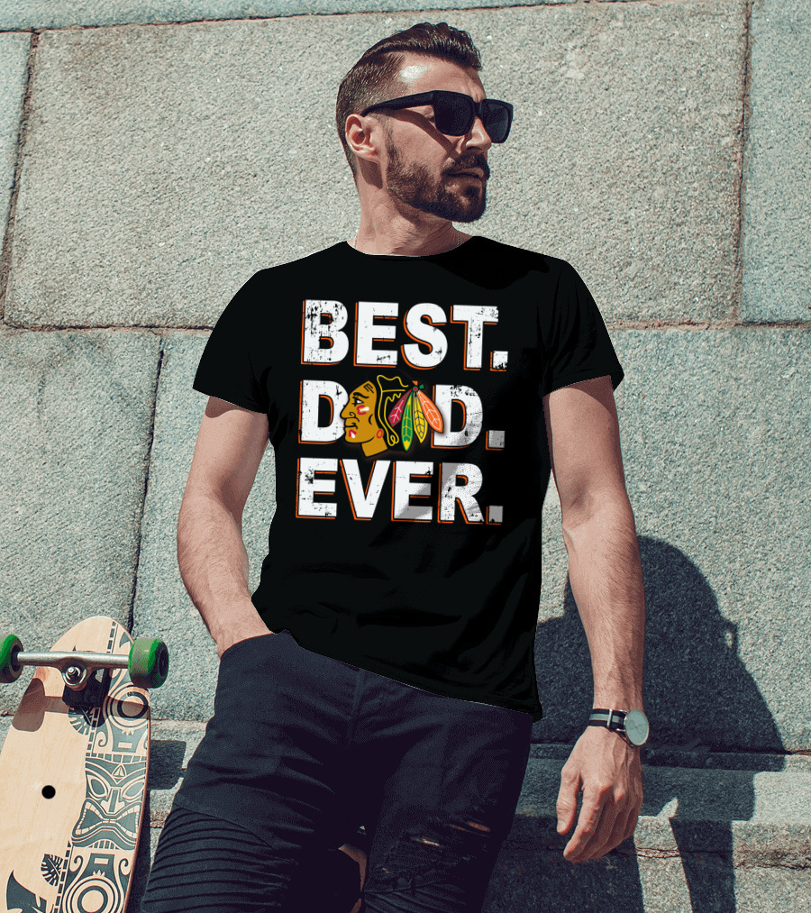 Best Dad Ever Chicago Blackhawks Logo T-Shirt