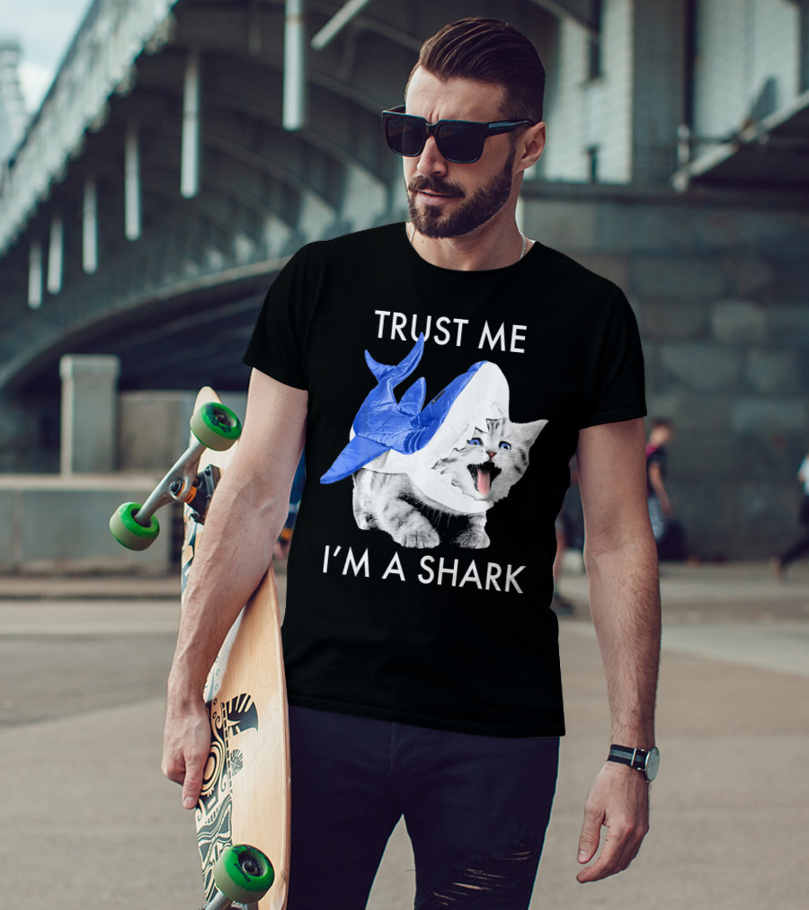Trust Me I'm A Shark Ferocious Kitten Pho T-Shirt