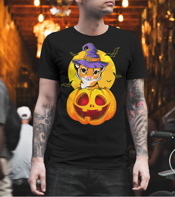 Cute Tiger in Witch Hat Inside Jack O Lantern with Halloween Moon and Bats T-Shirt Cute Tiger in Witch Hat Inside Jack O Lantern with Halloween Moon and Bats T-Shirt