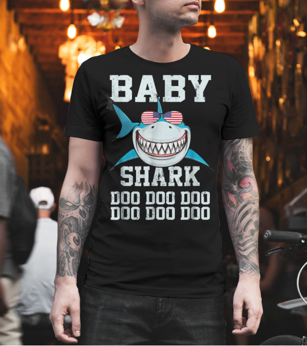 Baby Shark Doo Doo Doo Doo Doo American Flag Sunglasses T-Shirt Baby Shark Doo Doo Doo Doo Doo American Flag Sunglasses T-Shirt