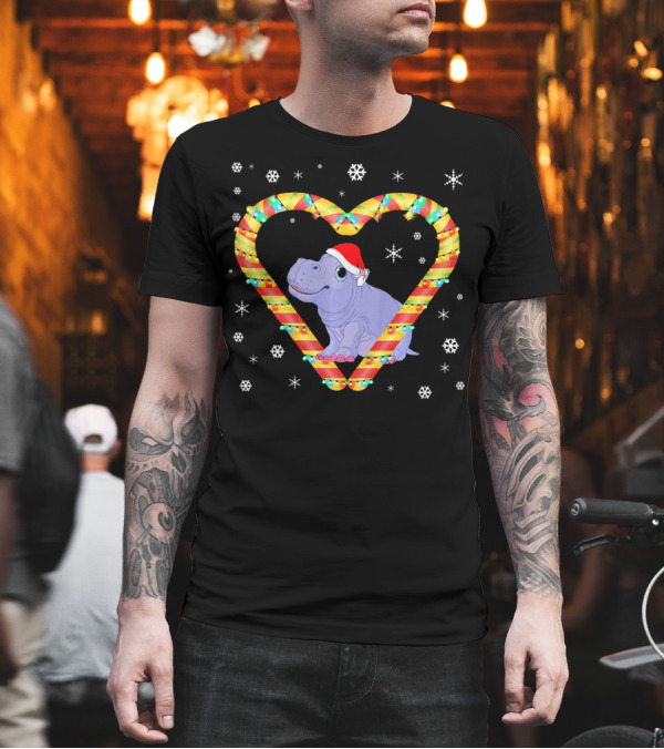 Cute Hippopotamus Candy Cane Heart Christmas Snowflakes T-Shirt Cute Hippopotamus Candy Cane Heart Christmas Snowflakes T-Shirt