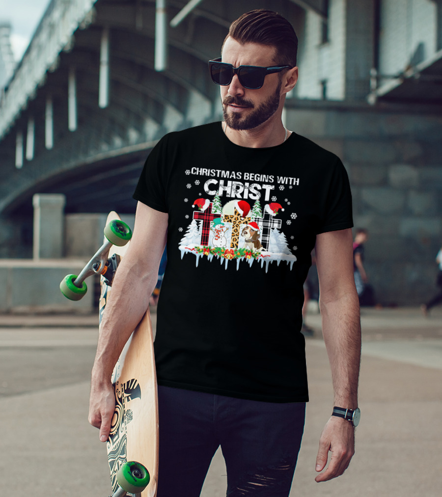 Christmas Begins With Christ Beagle Snowman Santa Hats T-Shirt