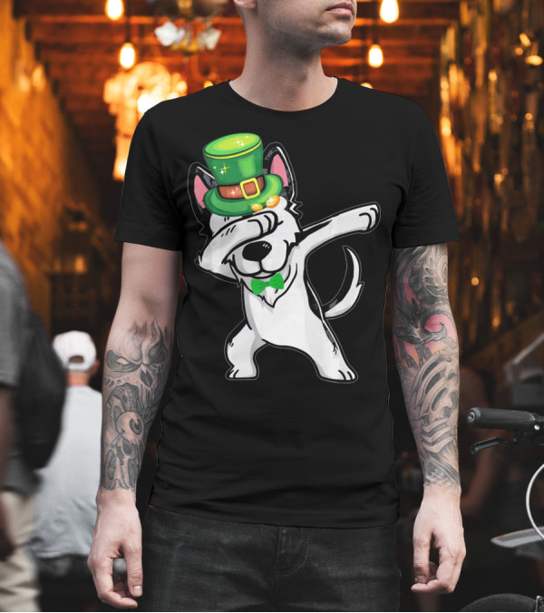 Dabbing Husky St. Patrick's Day Hat and Bowtie T-Shirt Dabbing Husky St. Patrick's Day Hat and Bowtie T-Shirt