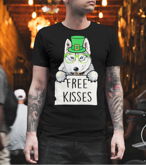 Free Kisses Husky Dog Leprechaun Hat Green Glasses T-Shirt Free Kisses Husky Dog Leprechaun Hat Green Glasses T-Shirt