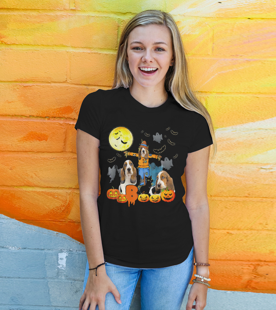 Halloween Moon Basset Hound Dog Pumpkin Ghosts Scarecrow T-Shirt