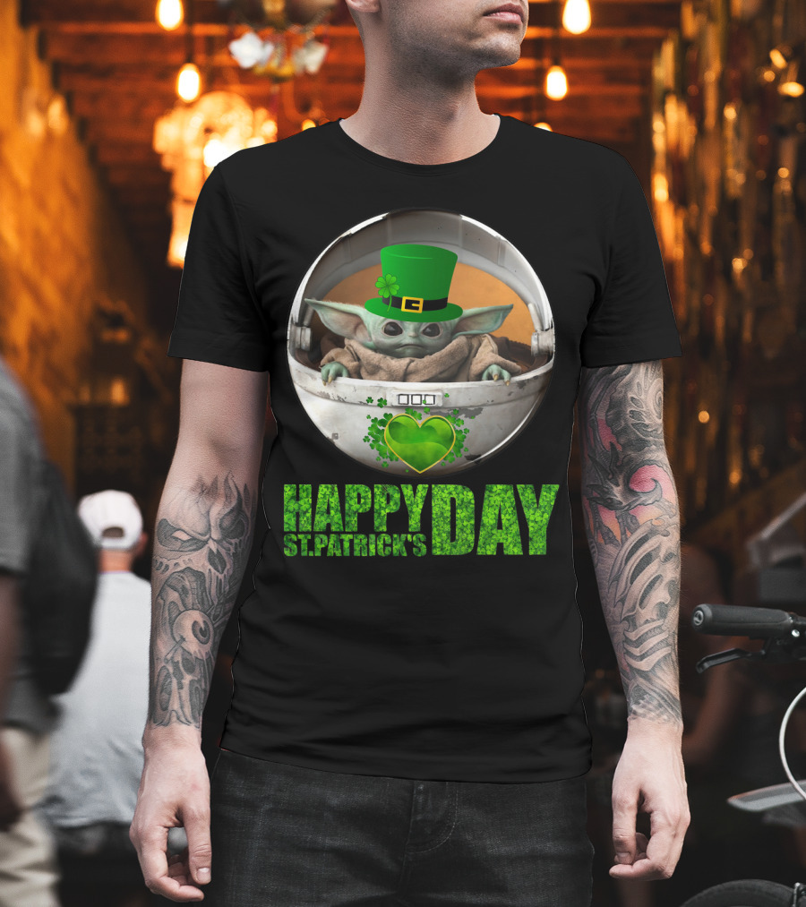 Happy St Patrick's Day Baby Yoda Shamrock Hat Heart T-Shirt