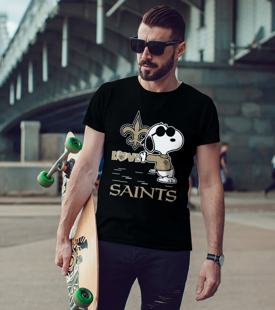 Snoopy Love New Orleans Saints Fleur-de-Lis T-Shirt