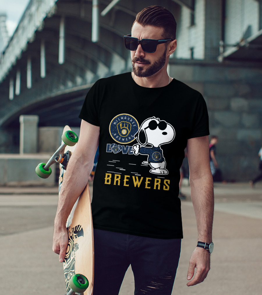 Snoopy Milwaukee Brewers Love Brewers T-Shirt