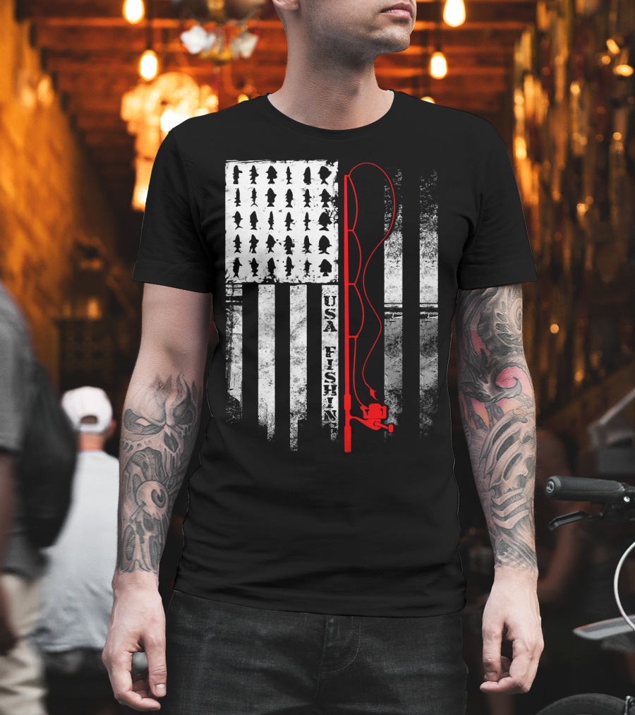 USA Fishing Flag Red Fishing Rod T-Shirt