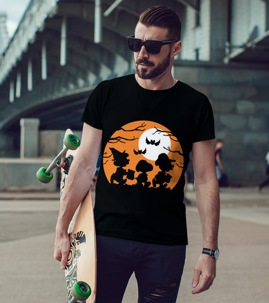 Peanuts Halloween Trick Or Treat Moonlit Bats T-Shirt