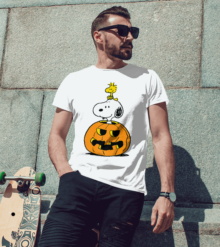 Halloween Snoopy Woodstock Pumpkin Peanuts Cartoon T-Shirt