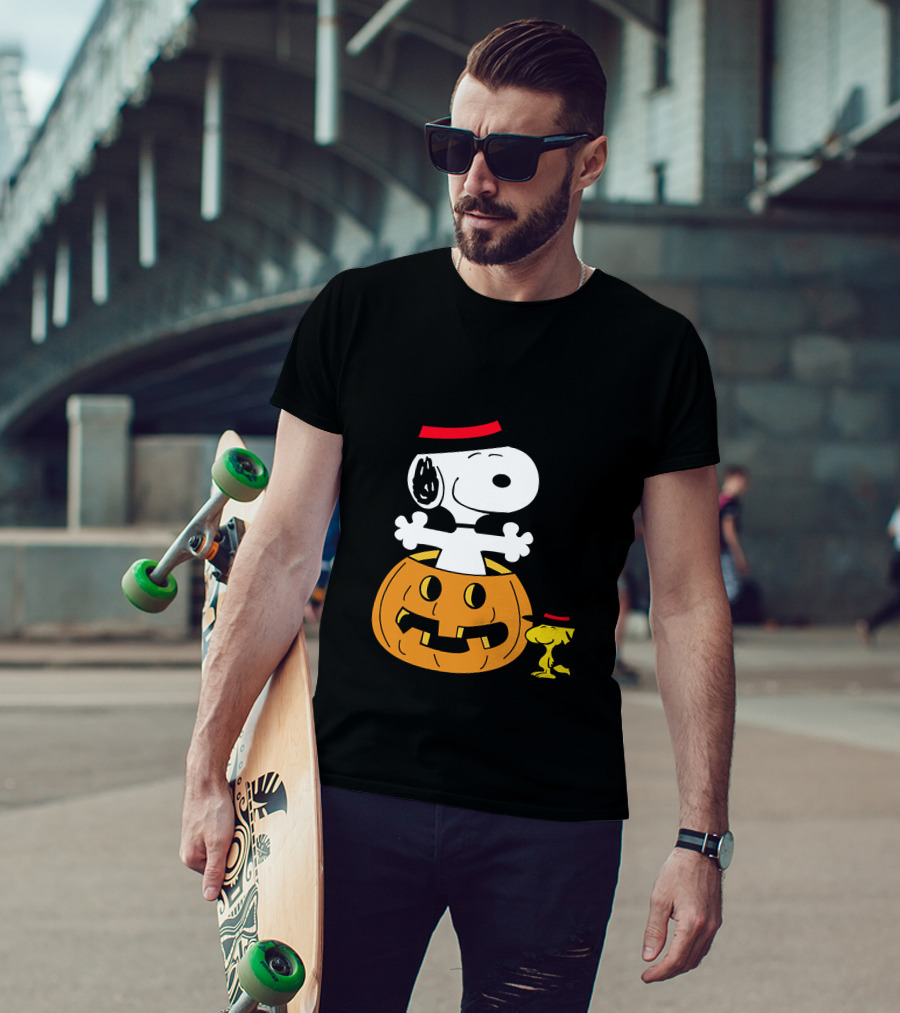 Snoopy Woodstock Halloween Pumpkin Witch Hat T-Shirt