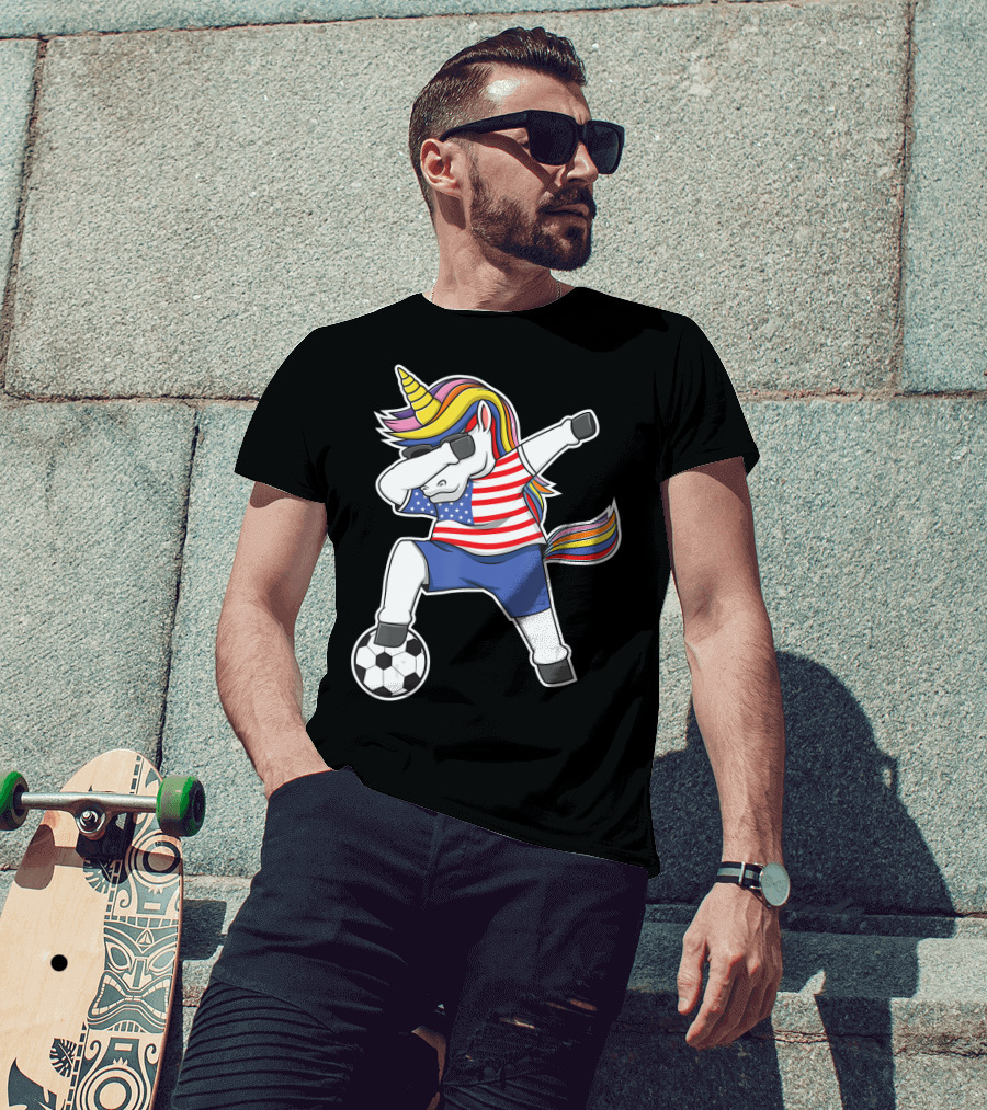 Dabbing Soccer Unicorn USA Girls Unicorn Lover Stars And Stripes Football T-Shirt
