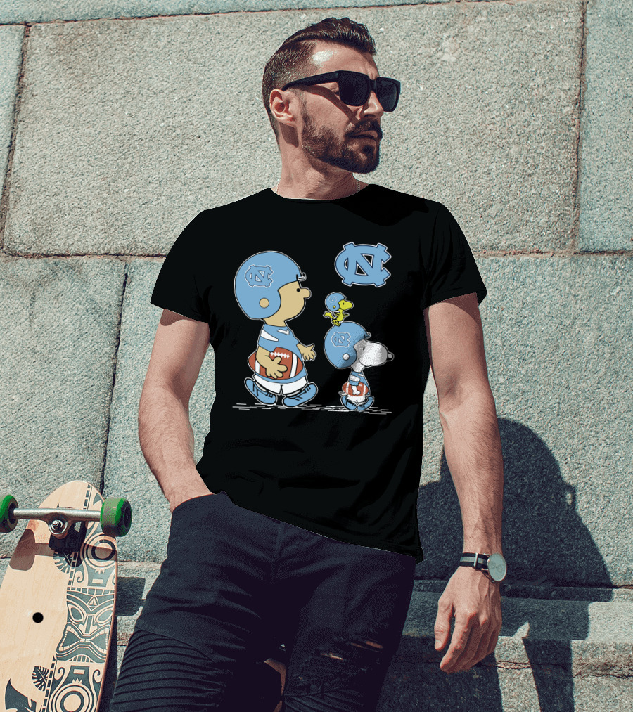 North Carolina Tar Heels Peanuts Characters Charlie Brown Snoopy Football Helmets T-Shirt