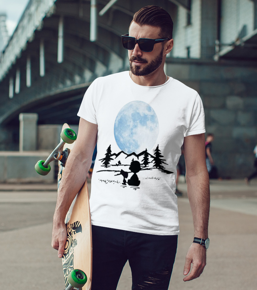 Snoopy And Charlie Brown Camping Under Full Moon T-Shirt