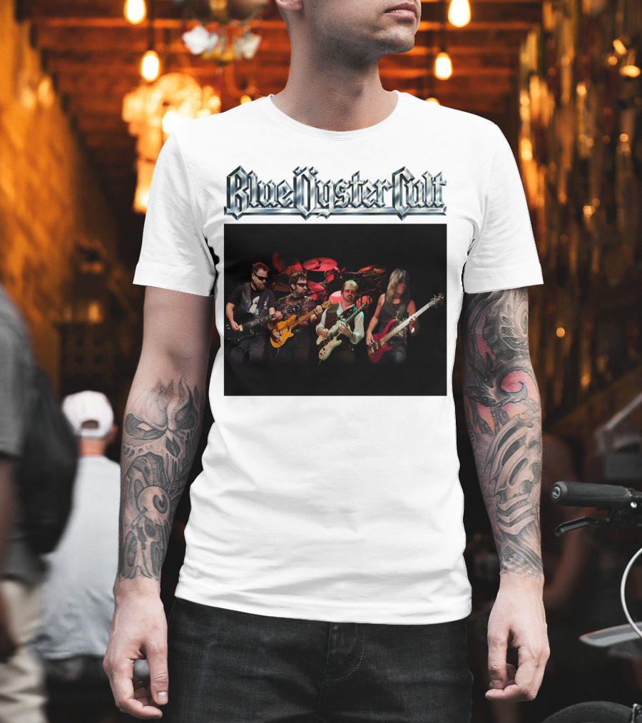 Blue Oyster Cult Live Performance Band Image T-Shirt