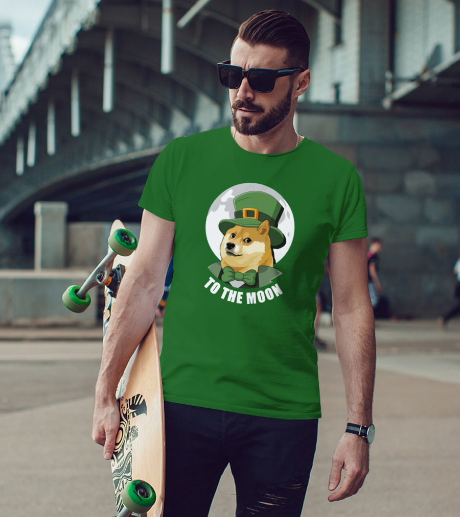 TO THE MOON Doge Leprechaun T-Shirt