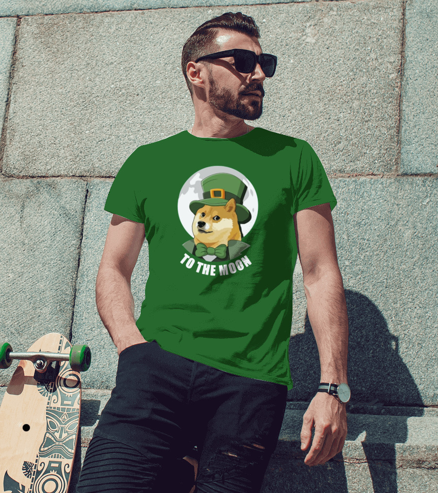 TO THE MOON Doge Leprechaun T-Shirt