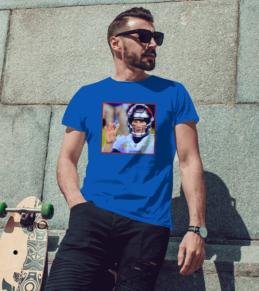 Tom Brady Blunder Tampa Bay Buccaneers Football Quarterback T-Shirt