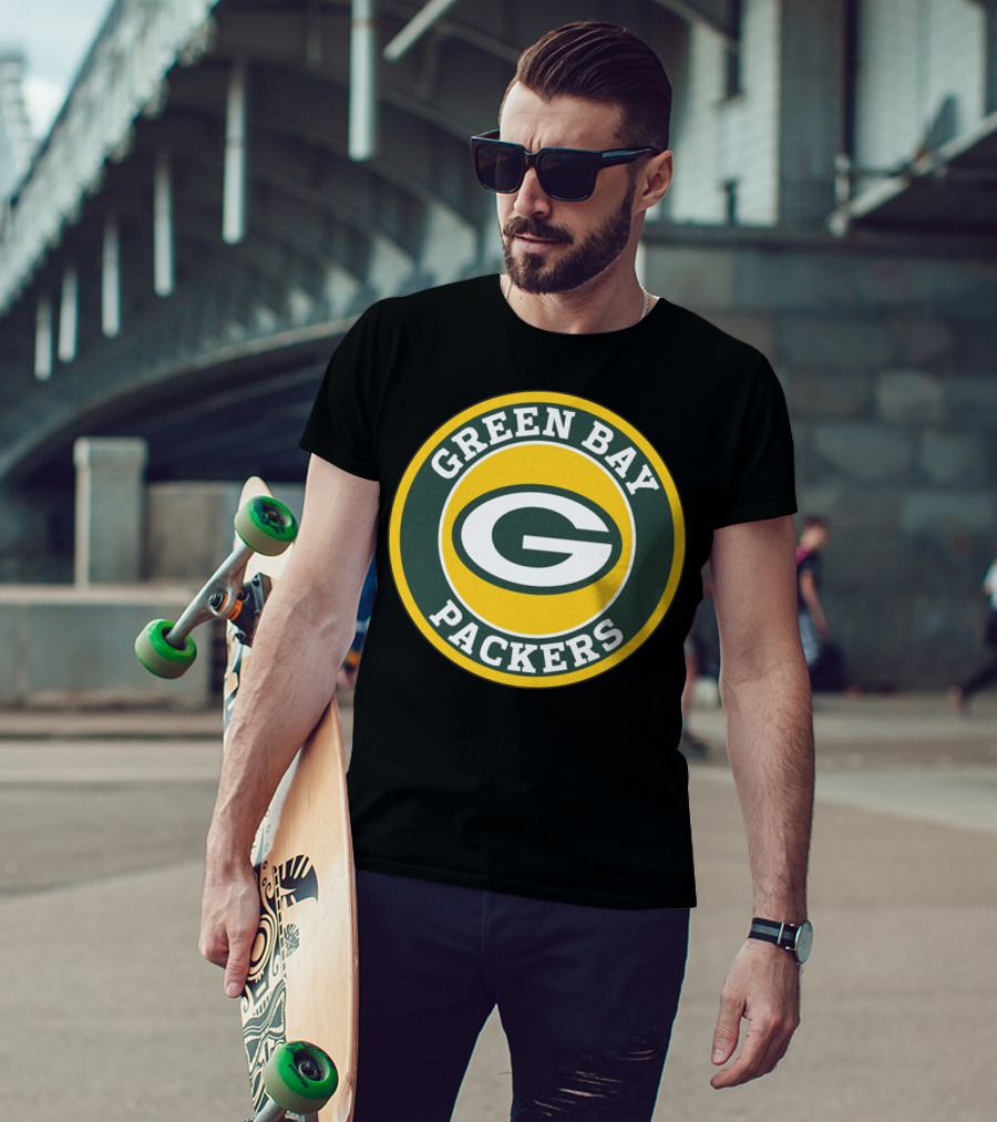 Green Bay Packers Football Team Circle T-Shirt
