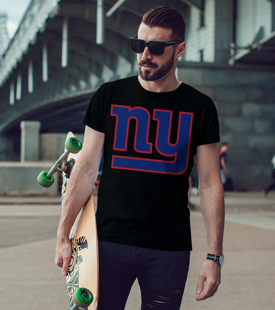 New York Giants Football Team Logo Fans T-Shirt