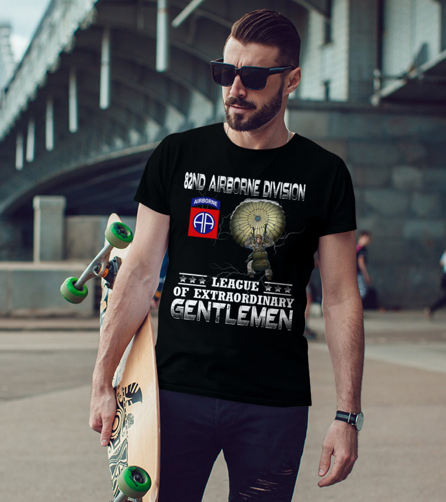82Nd Airborne Division League Of Extraordinary Gentlemen Paratrooper T-Shirt