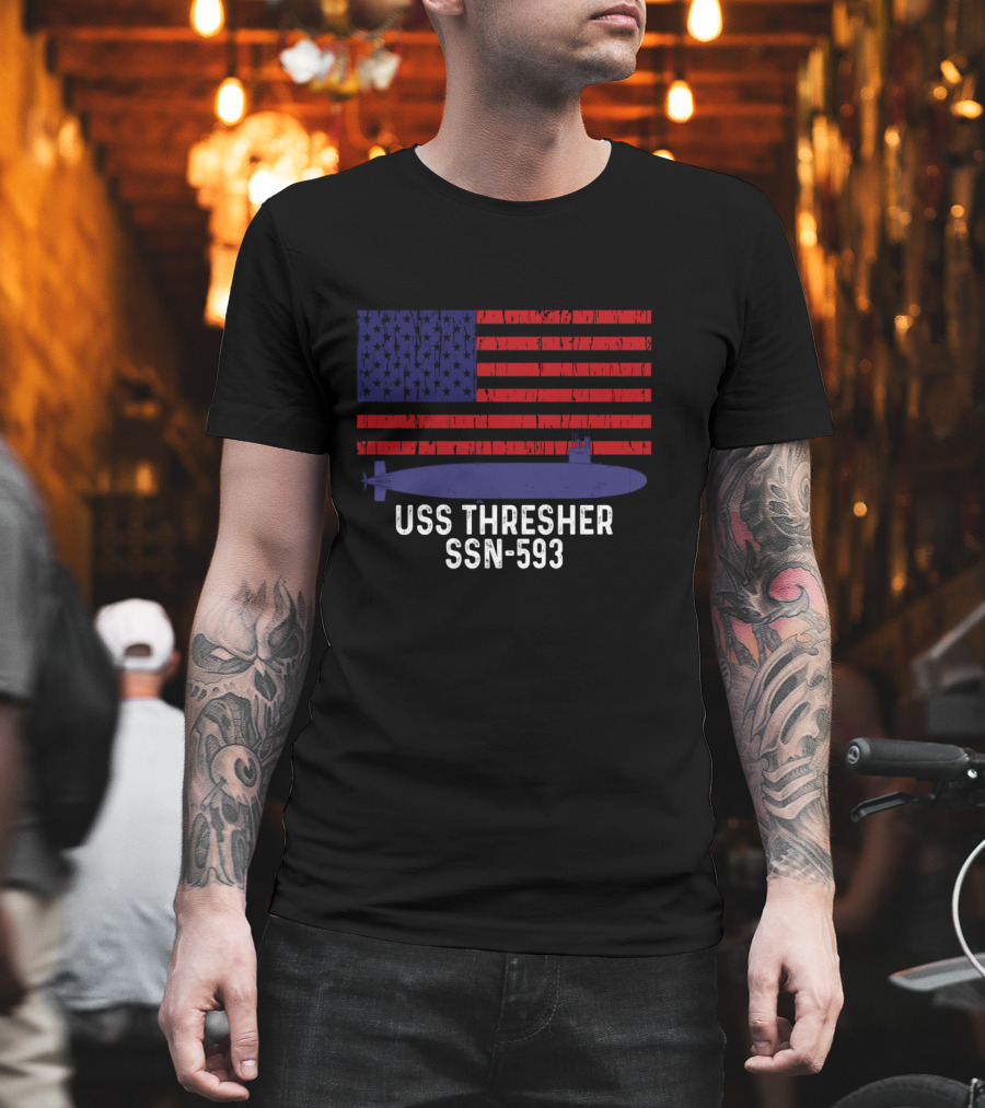 USS Thresher SSN-593 Vintage American Flag Submarine Navy T-Shirt
