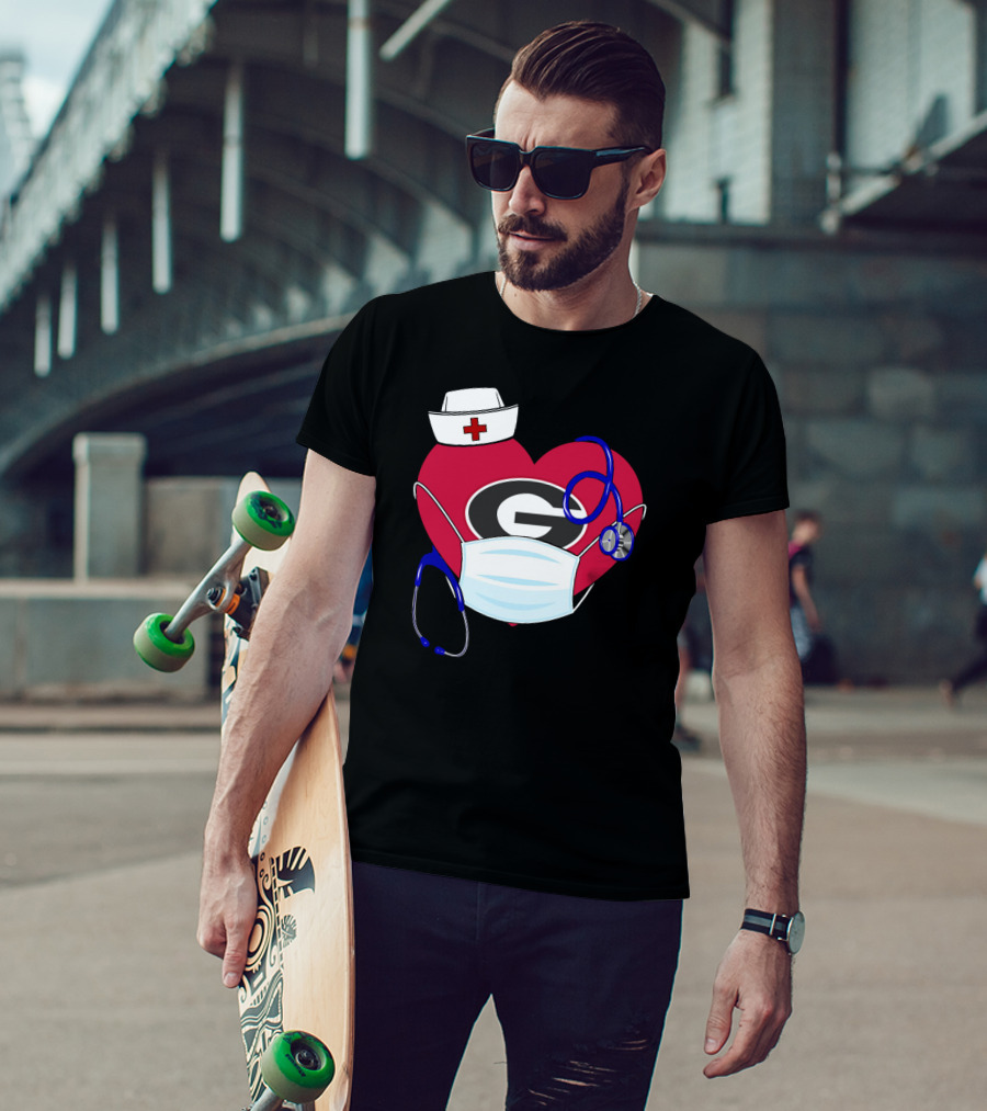 Georgia Bulldogs Heart Nurse Stethoscope Mask T-Shirt