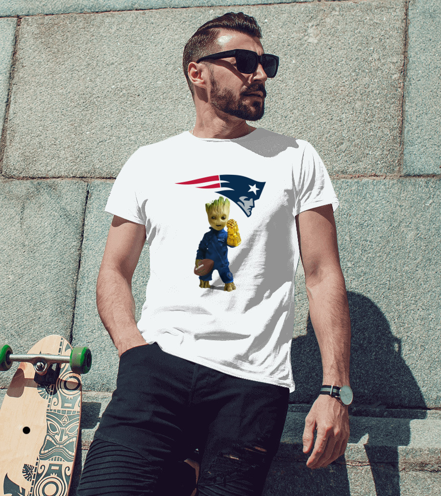 New England Patriots Groot Football Infinity Gauntlet T-Shirt