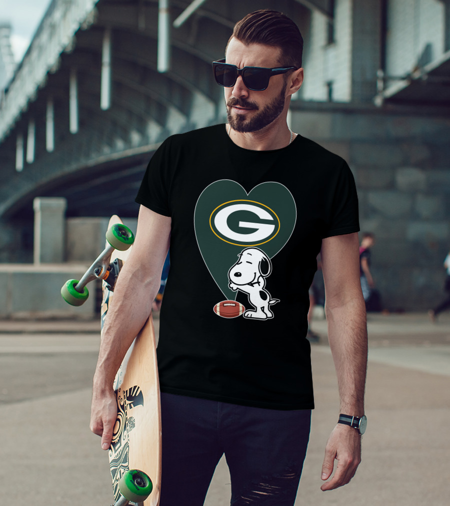Green Bay Packers Snoopy Heart Football Hug T-Shirt