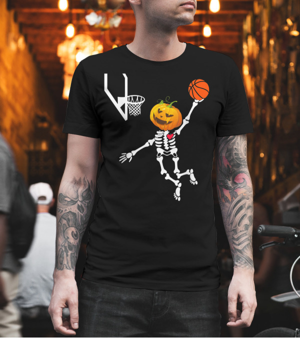 Basketball Skeleton Dunking Pumpkin Head Halloween Spooky T-Shirt Basketball Skeleton Dunking Pumpkin Head Halloween Spooky T-Shirt