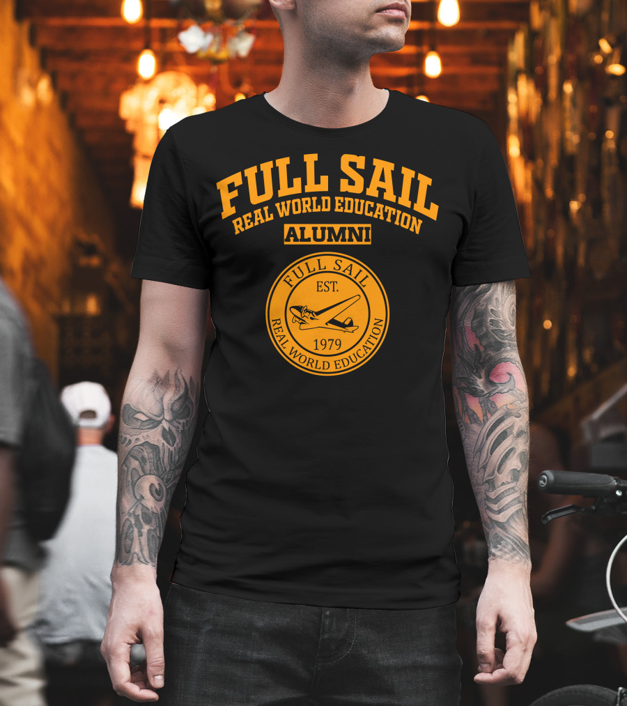 Full Sail Real World Education Alumni Est. 1979 T-Shirt