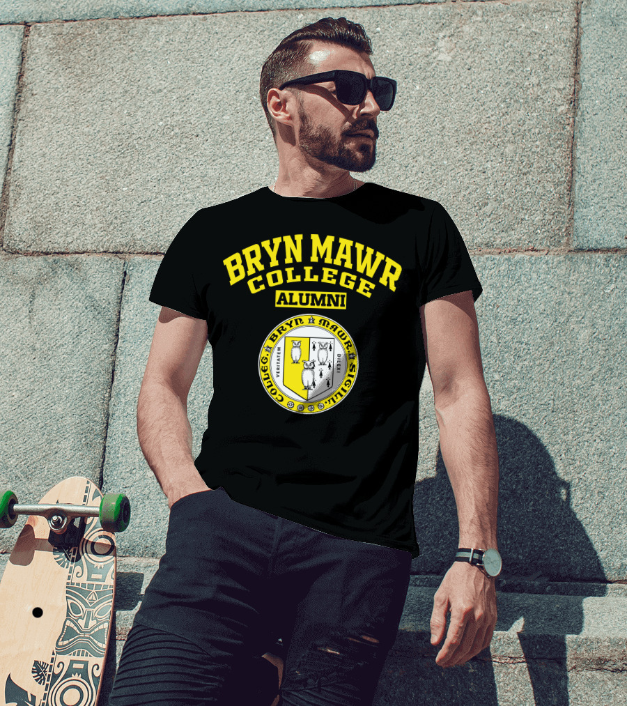 Bryn Mawr College Alumni Veritatem Dilexi Sigillum Owl Seal T-Shirt