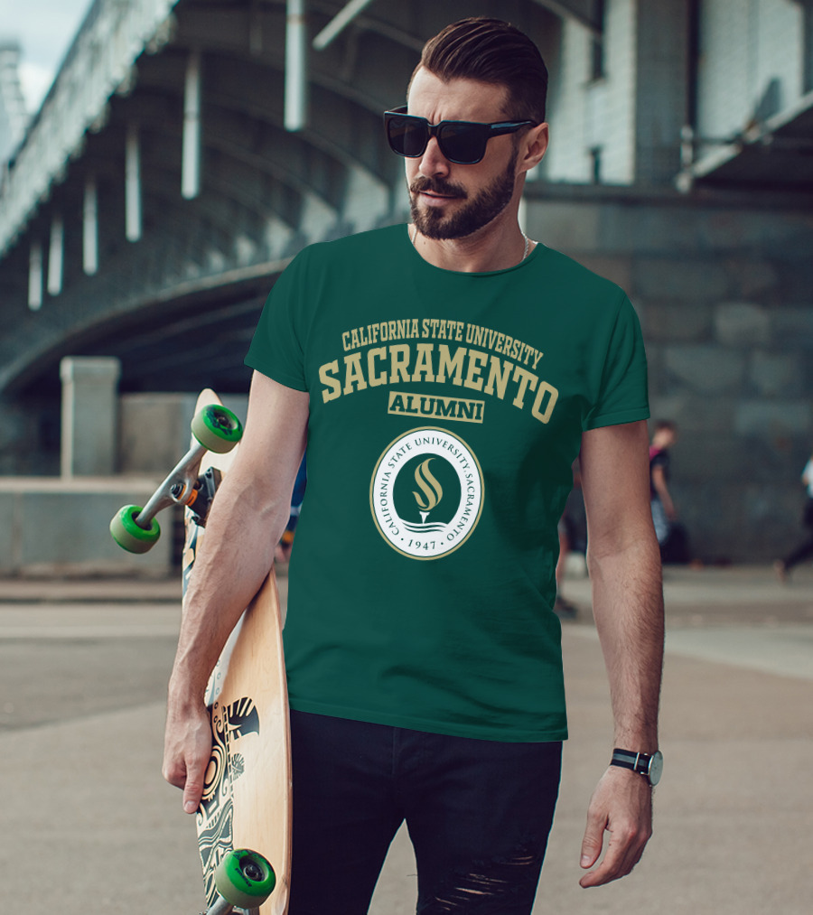 CALIFORNIA STATE UNIVERSITY SACRAMENTO ALUMNI 1947 T-Shirt