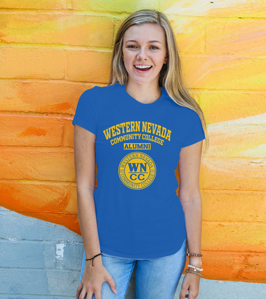 Western Nevada Community College Alumni WNCC Est 1971 T-Shirt