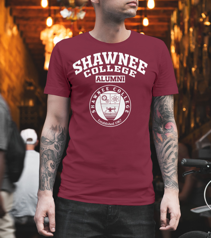 Shawnee College Alumni Established 1967 Circular Emblem With Science And Nature Symbols T-Shirt