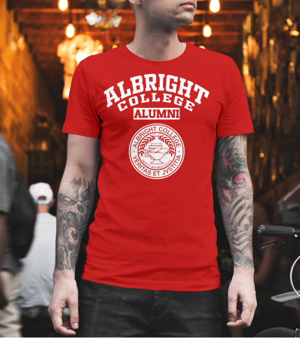 Albright College Alumni Veritas Et Justitia Crest Insignia T-Shirt Albright College Alumni Veritas Et Justitia Crest Insignia T-Shirt