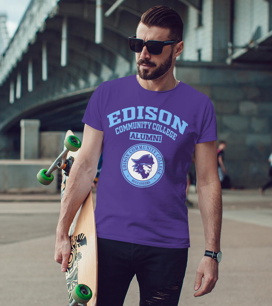 Edison Community College Alumni Buccaneers T-Shirt