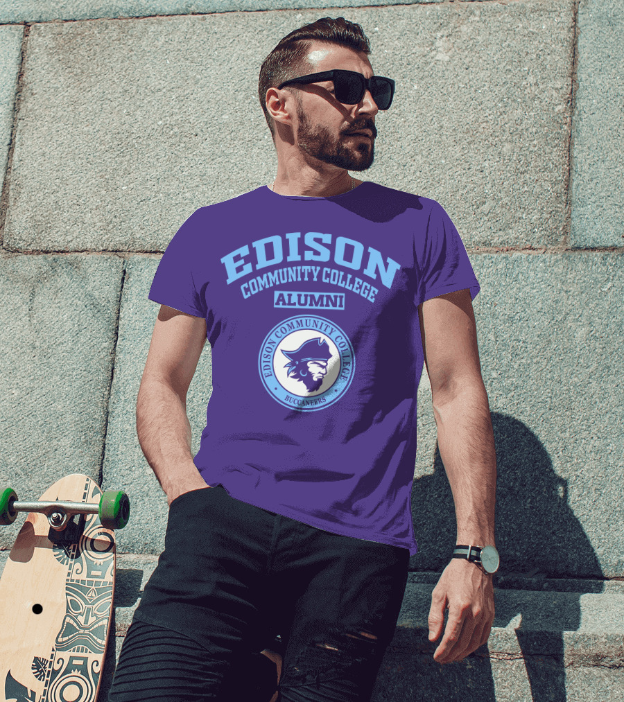 Edison Community College Alumni Buccaneers T-Shirt
