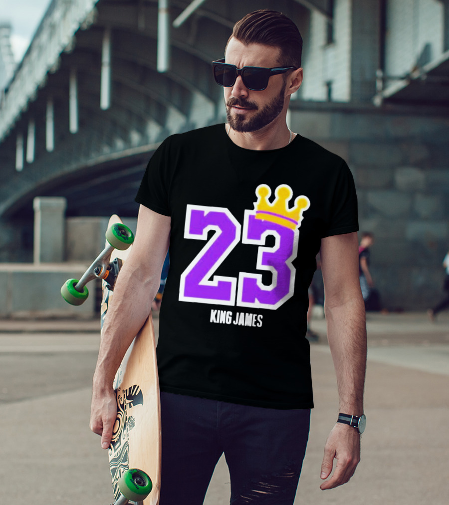 King Lebron James 23 Purple Crown La Lakers T-Shirt