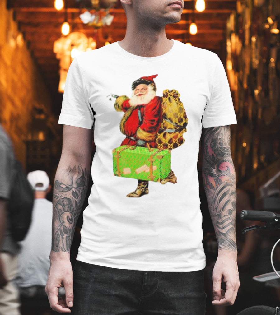 Market Designer Santa Vintage Luggage T-Shirt