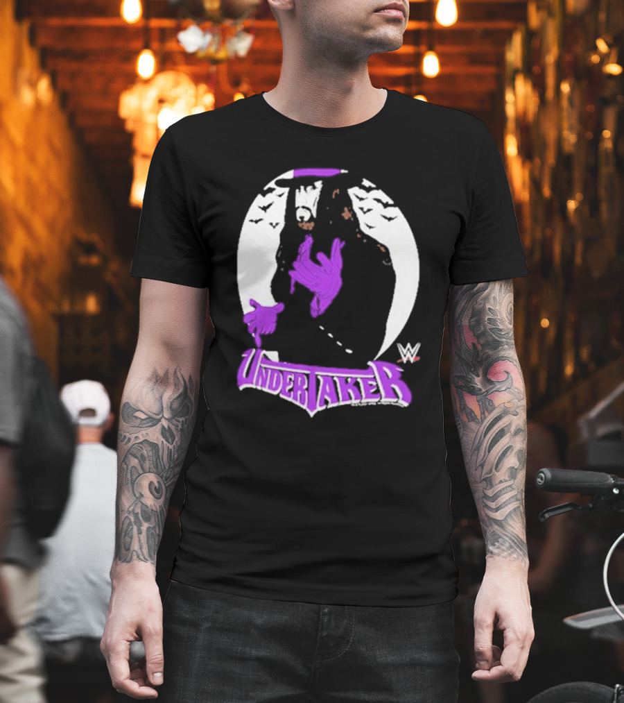 WWE Undertaker Purple Hat Bats Circle T-Shirt