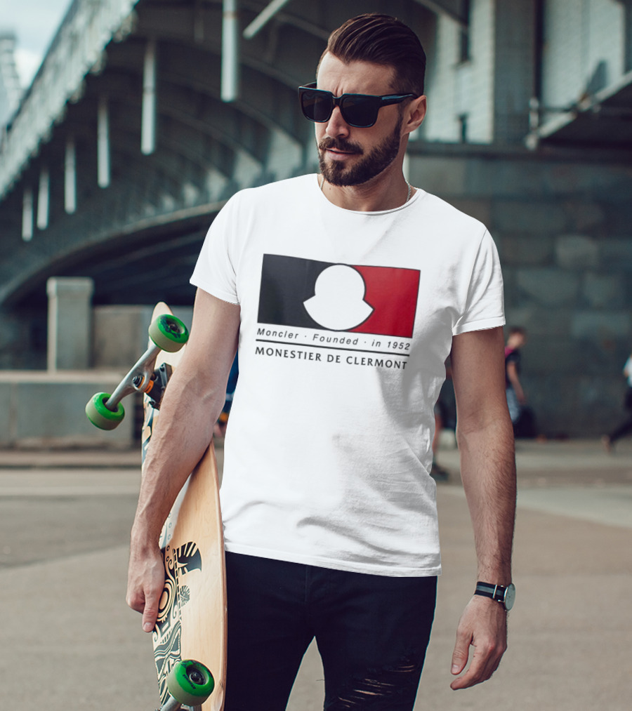 Moncler Founded In 1952 Monestier De Clermont Sky Blue Logo Black Red T-Shirt