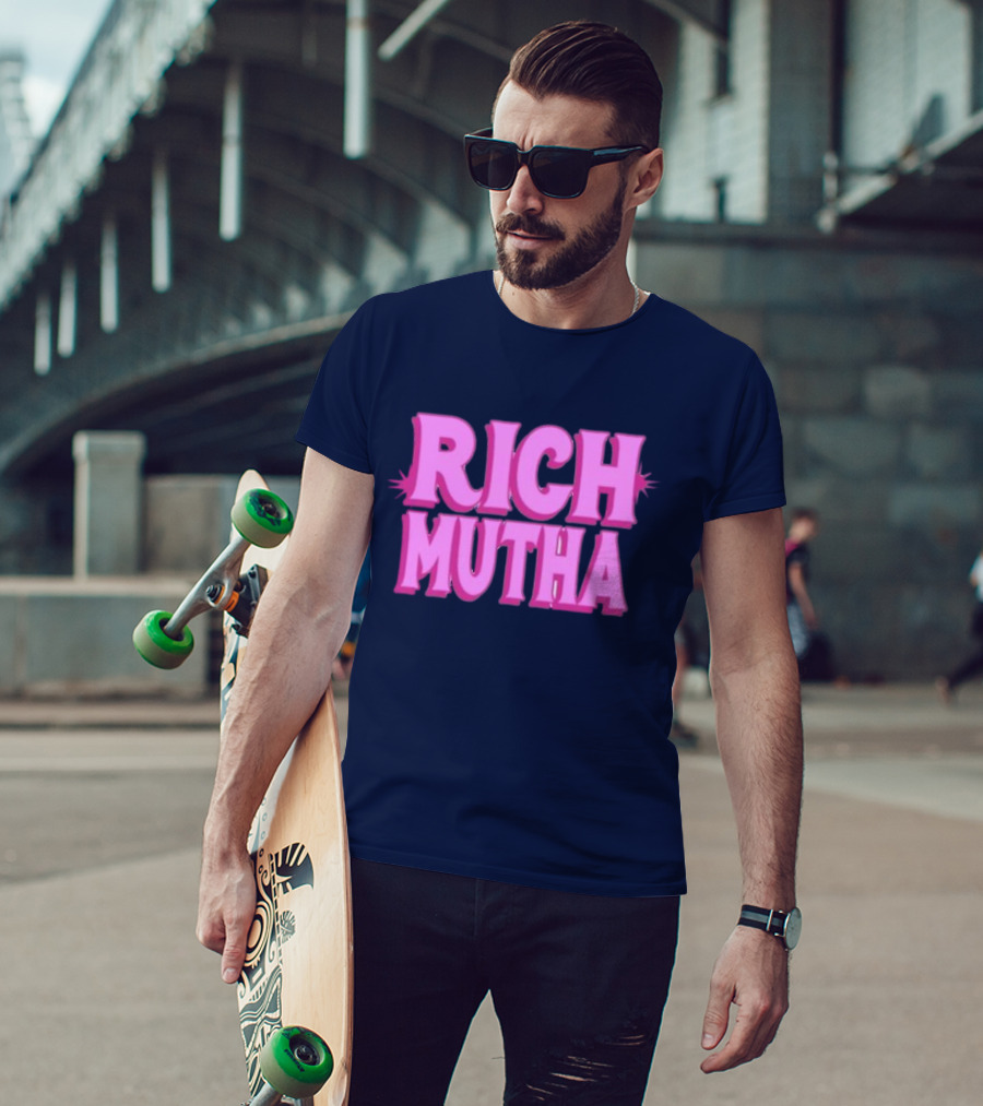 Monaleo Rich Mutha Pink T-Shirt
