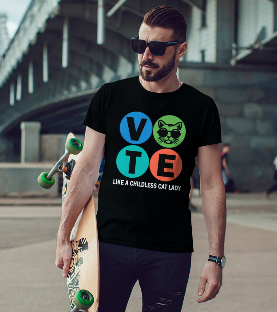Vote Like A Childless Cat Lady Retro Circle Cat Face T-Shirt