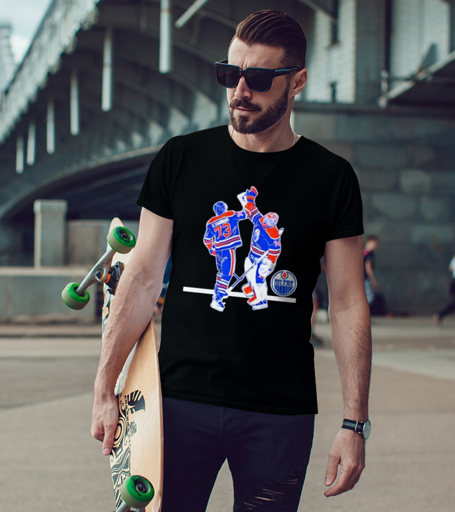 Edmonton Oilers Vinny Skinny Winny High-Five T-Shirt