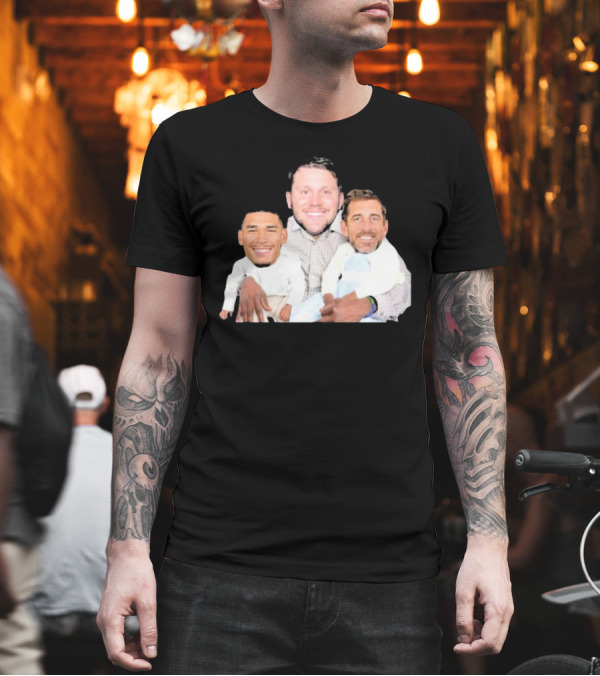 Josh Allen Allen Lazard Holding Son Daughter Aaron Rodgers T-Shirt Josh Allen Allen Lazard Holding Son Daughter Aaron Rodgers T-Shirt
