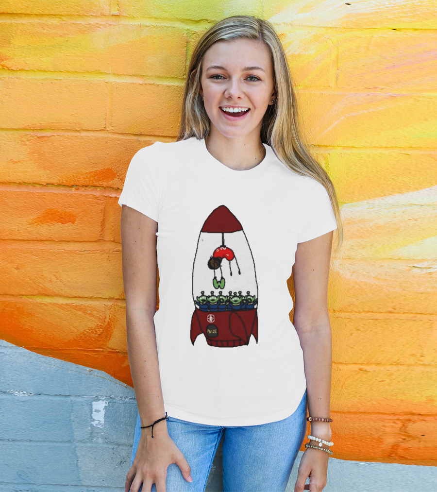 Kawhi Leonard Claw Dunk Rocket And Aliens Clippers T-Shirt